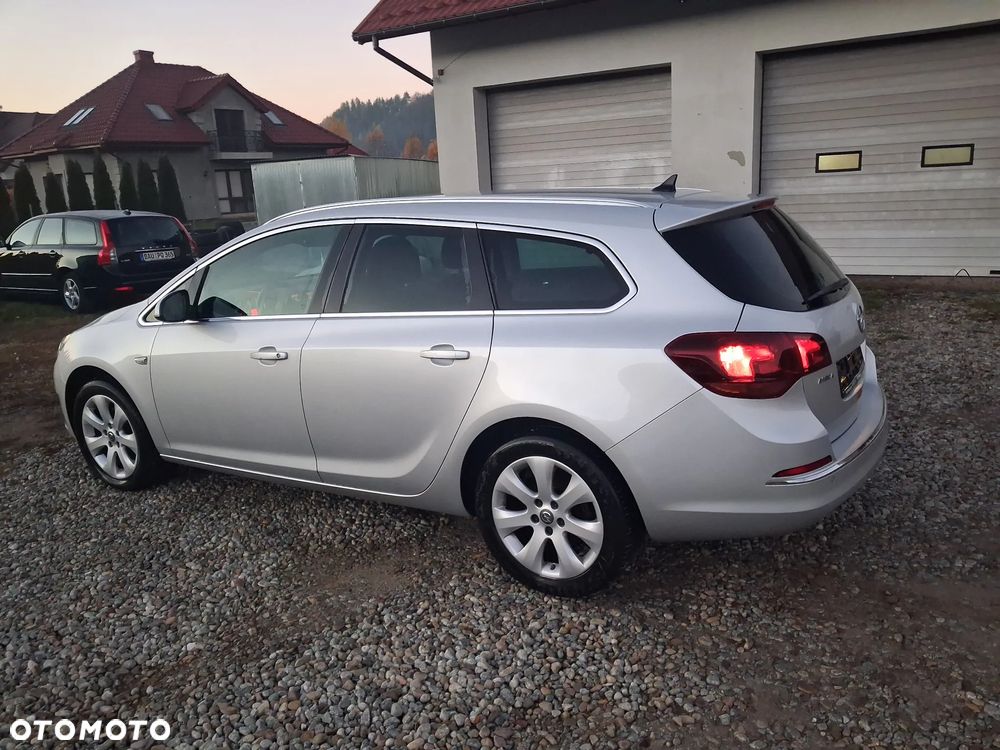 Opel Astra 1.6 CDTI DPF ecoFLEX Sports TourerStart/Stop Edition - 9