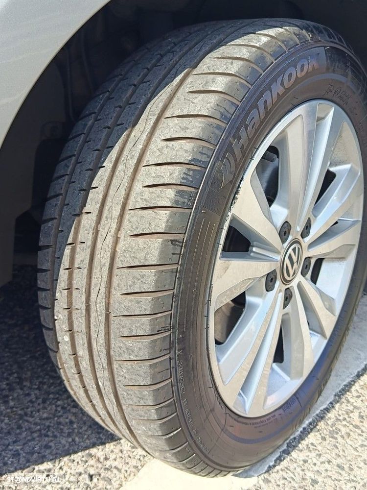 VW Golf 1.6 TDI Confortline - 12