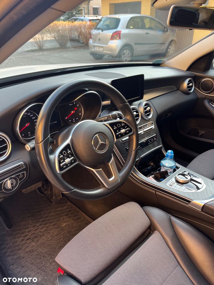Mercedes-Benz Klasa C 160 Business Edition 9G-TRONIC - 15