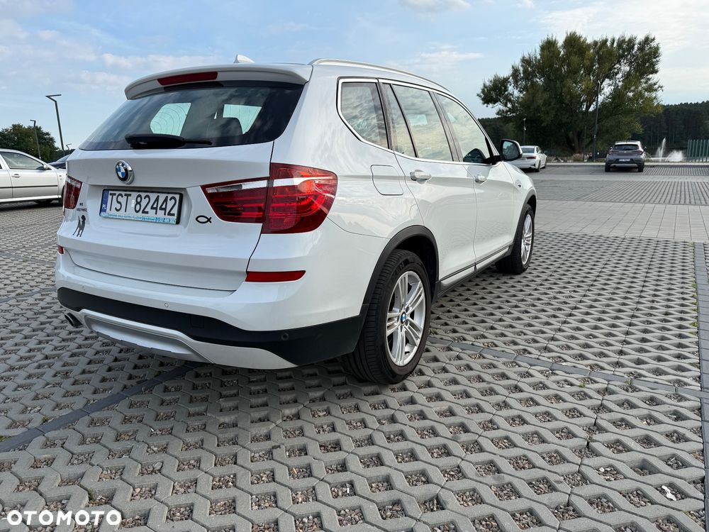 BMW X3 xDrive20d - 8