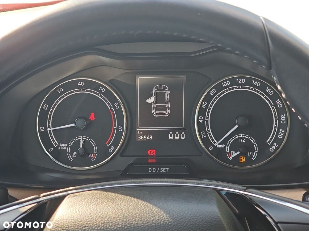 Skoda Kamiq 1.0 TSI Style - 18