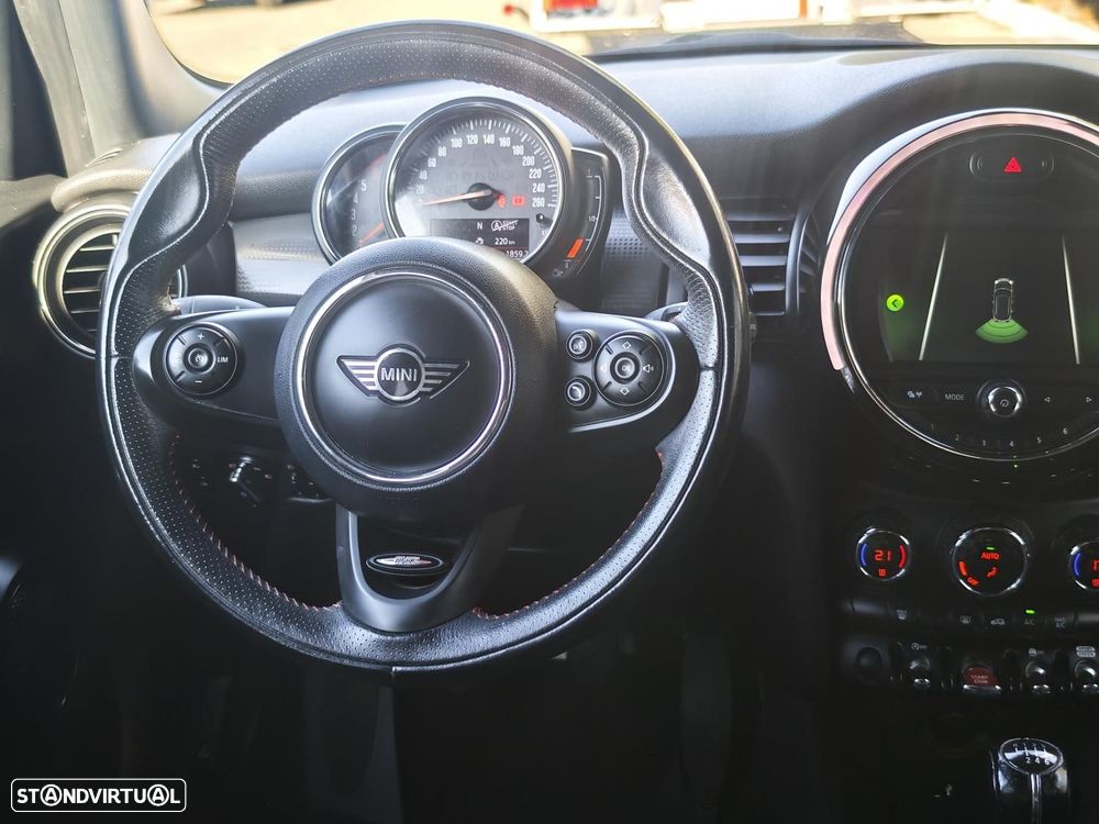 MINI 5 Portas Cooper D - 21