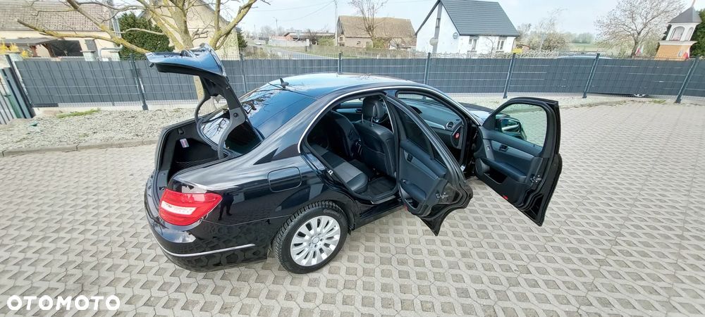 Mercedes-Benz Klasa C - 26