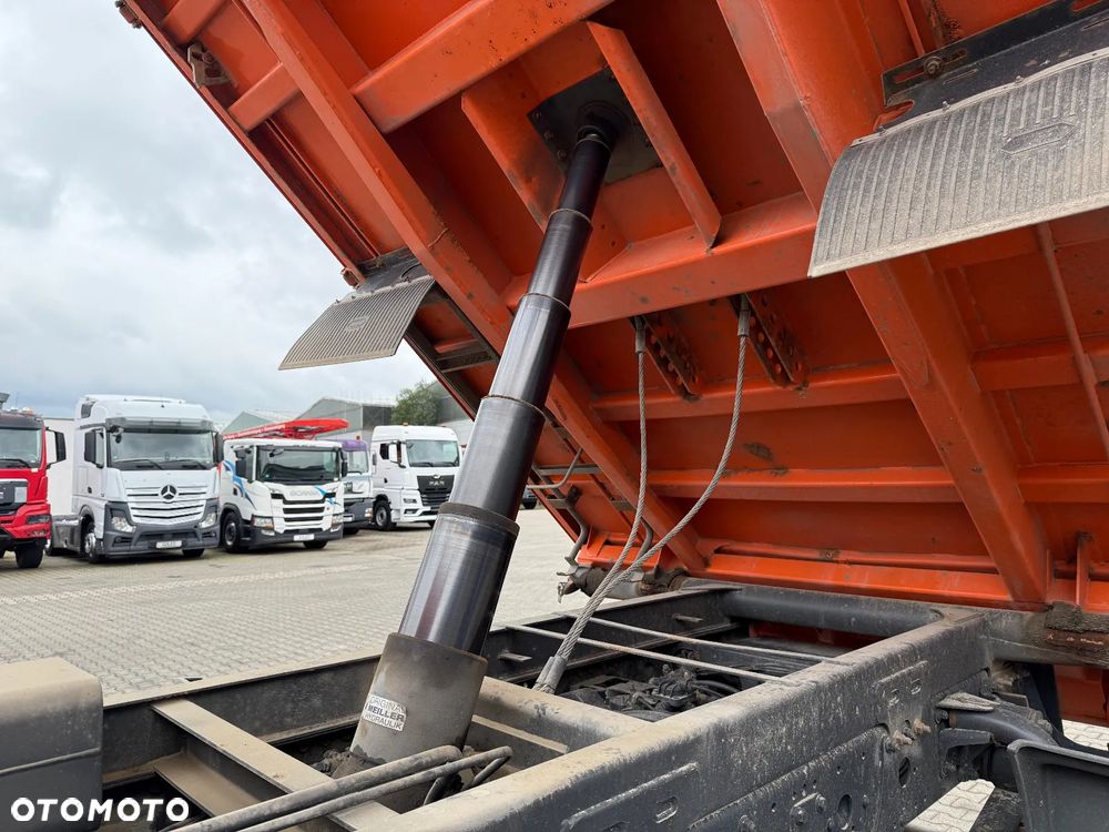 Mercedes-Benz ATEGO 1324 4x4 EURO6 WYWROTKA TRÓJSTRONNA - 14