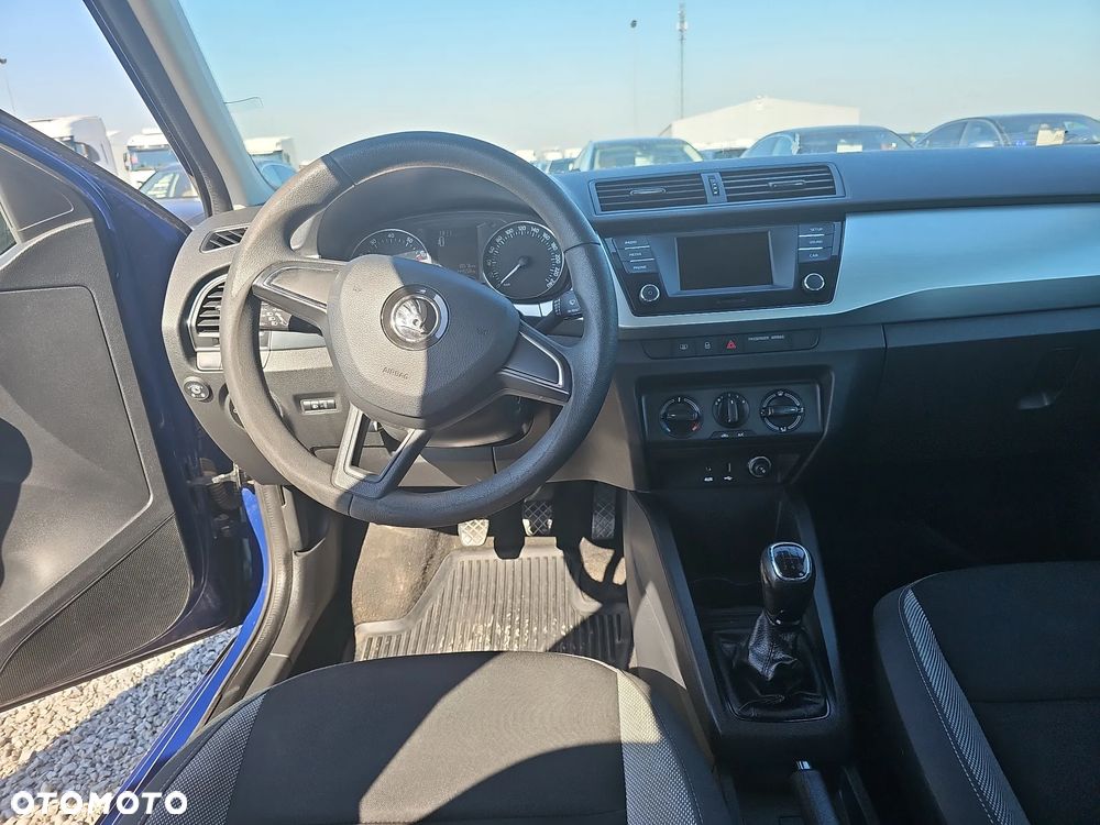 Skoda Fabia 1.0 Ambition - 11