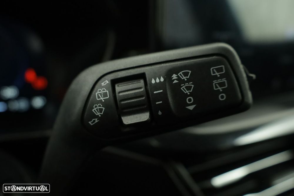 Ford Focus SW 1.0 EcoBoost MHEV ST-Line X Aut. - 18