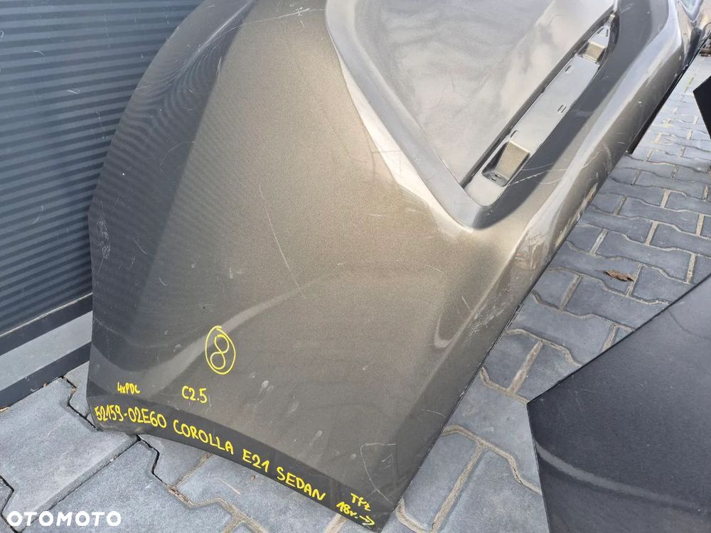 TOYOTA COROLLA E21 SEDAN ZDERZAK TYLNY (dostępne 6 zderzaków) - 2