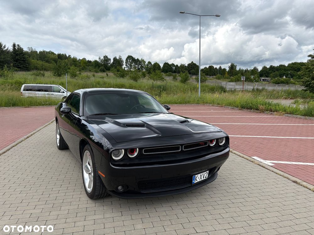 Dodge Challenger - 3