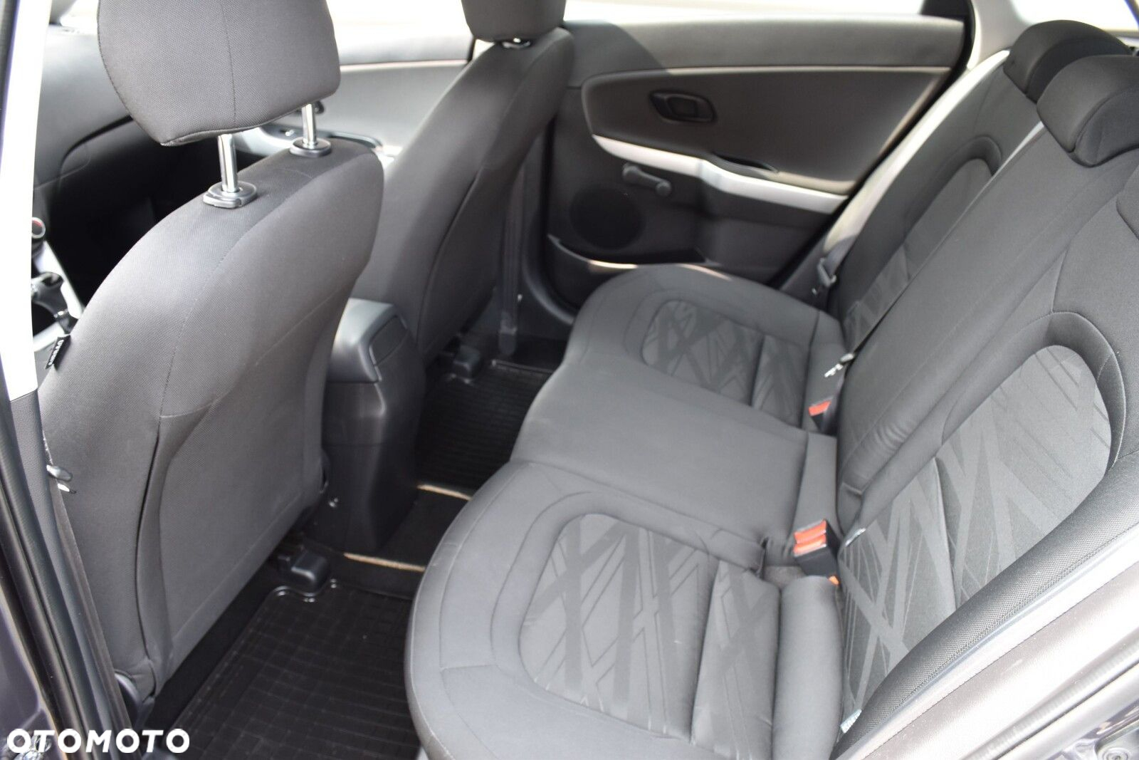 Kia Ceed Cee'd 1.6 GDI M DCT - 28