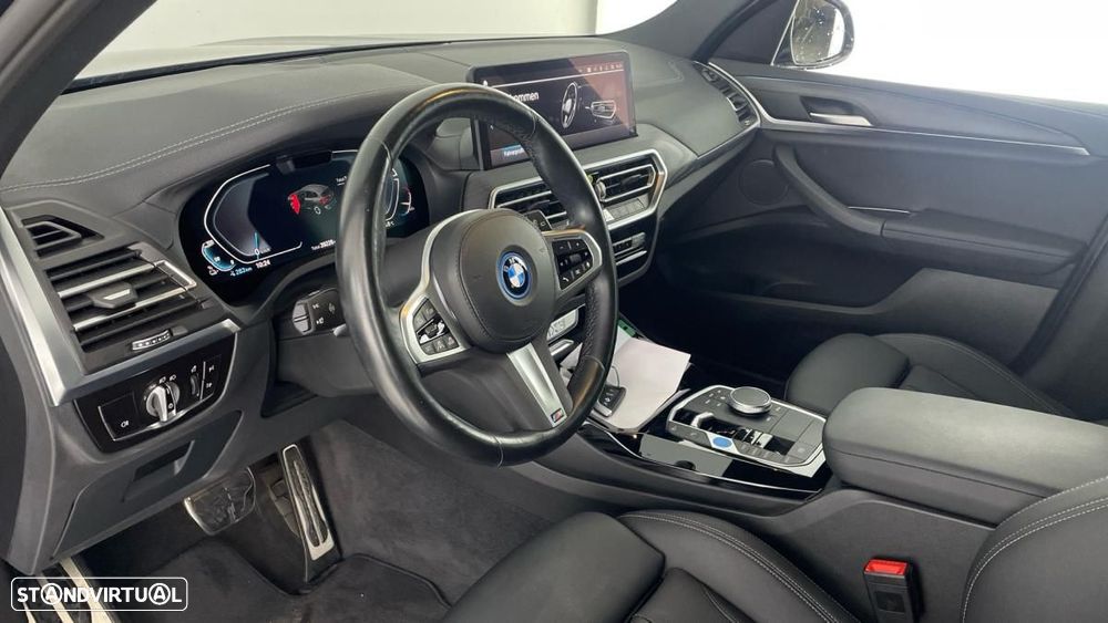 BMW iX3 Inspiring - 9