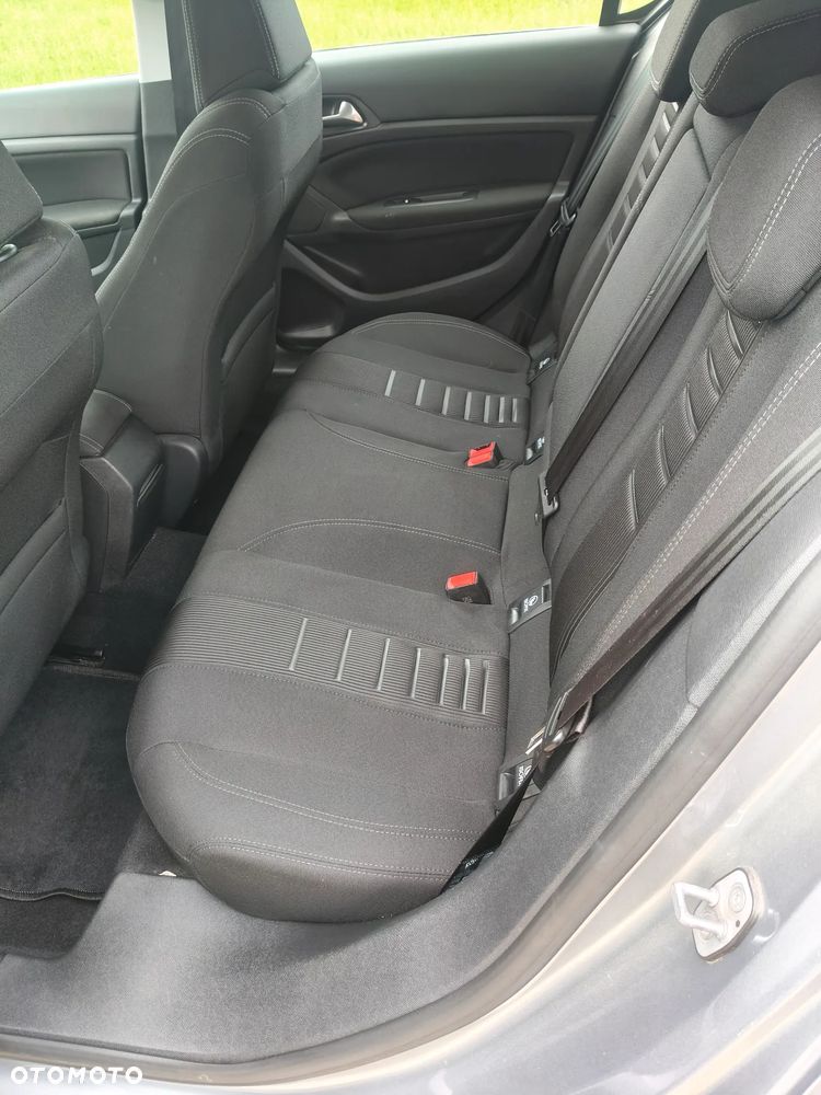 Peugeot 308 - 11