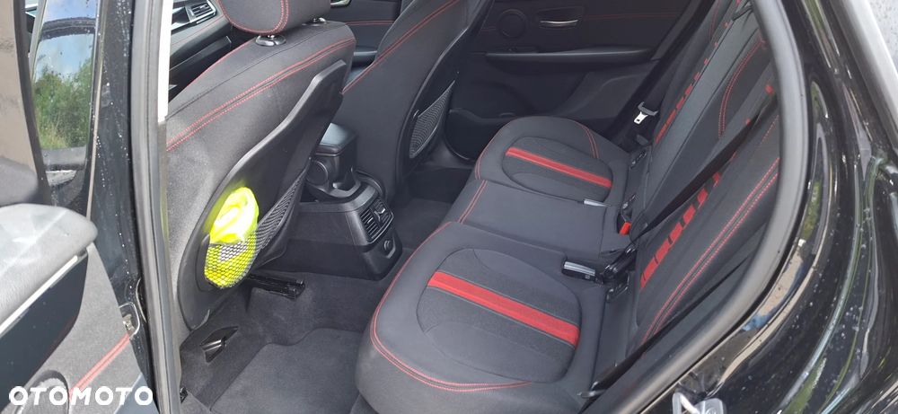 BMW Seria 2 218d Sport-Aut Advantage - 7