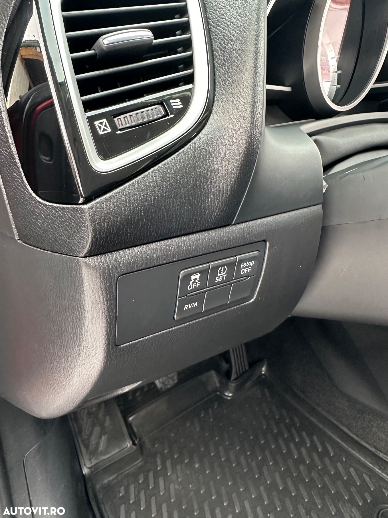 Mazda 3 - 13