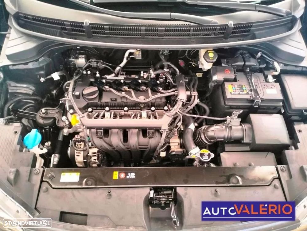 Kia Stonic 1.2 Move — fotografia 31
