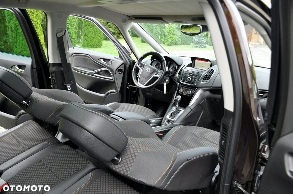 Opel Zafira - 23