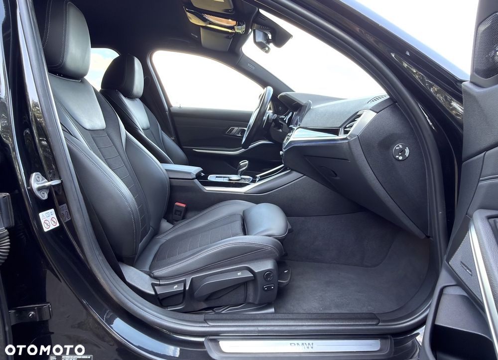 BMW Seria 3 320d Sport Line Shadow - 34