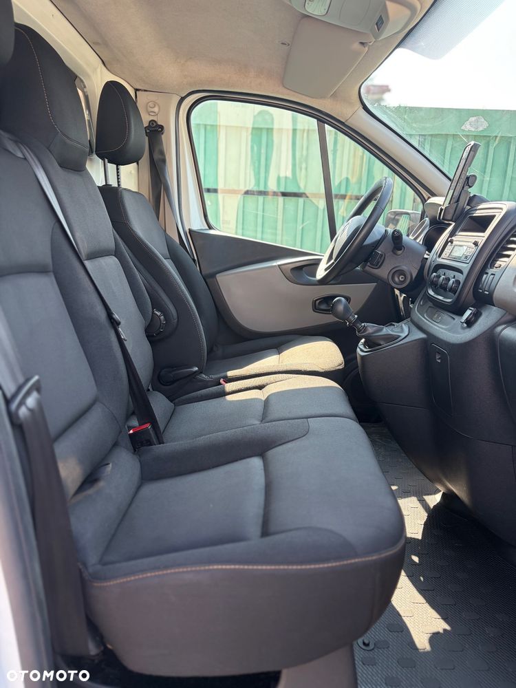 Renault Trafic - 10