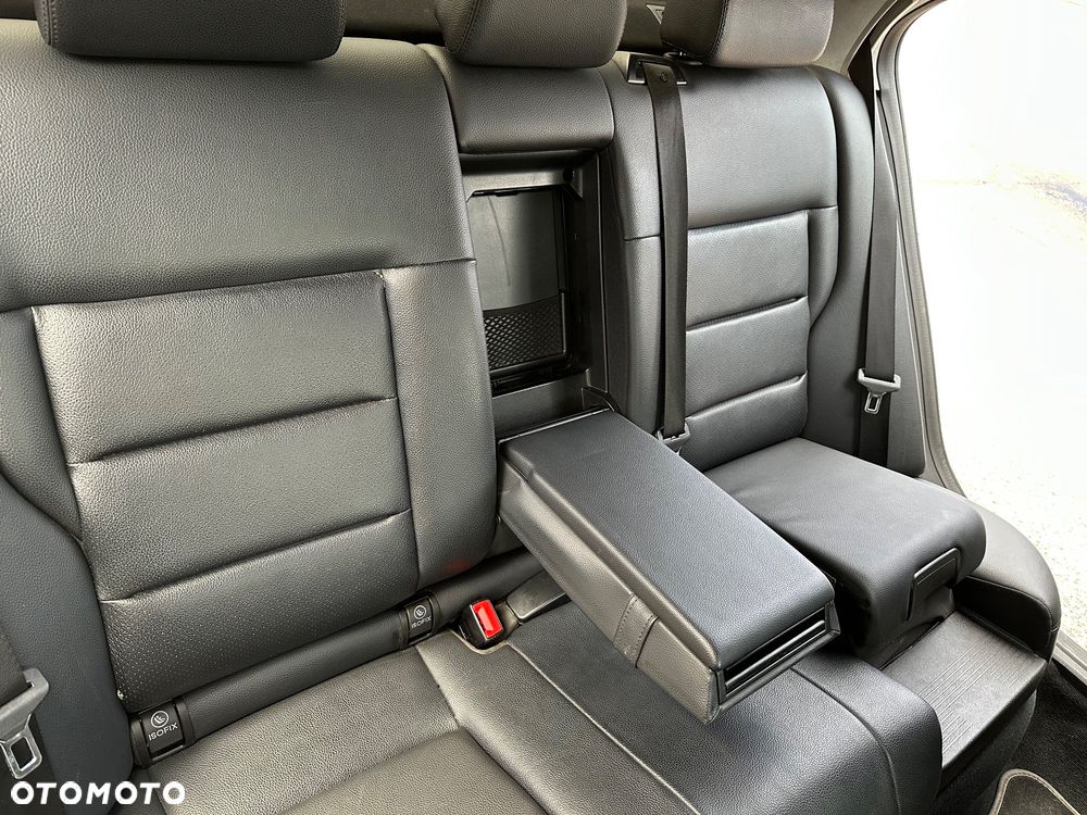 Mercedes-Benz Klasa E 350 CDI BlueEff Avantgarde - 6