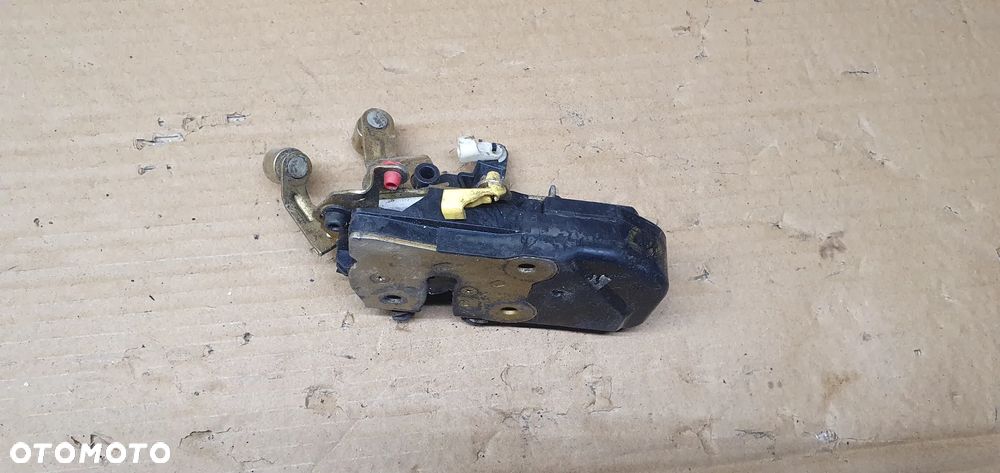 Zamek lewy przód przedni lewy Jeep Commander - 2