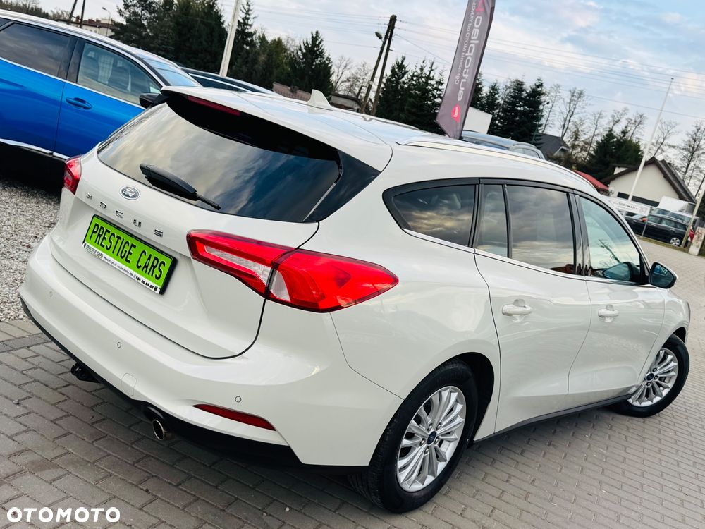 Ford Focus 1.5 EcoBlue STart-Stopp-System TITANIUM - 9