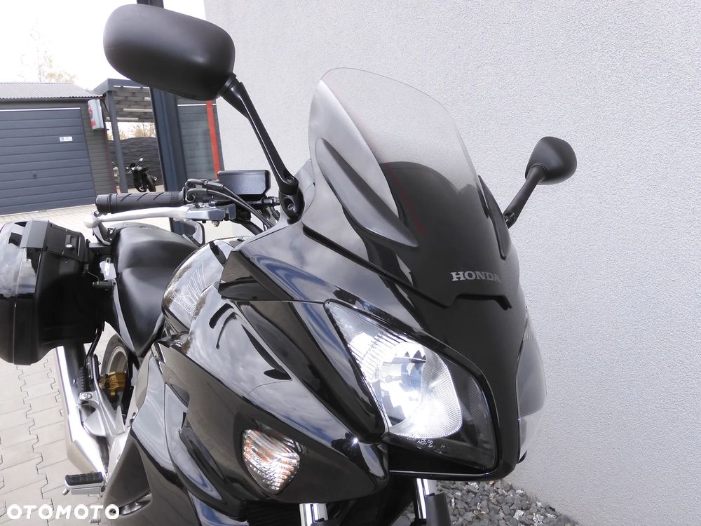 Honda CBF - 5