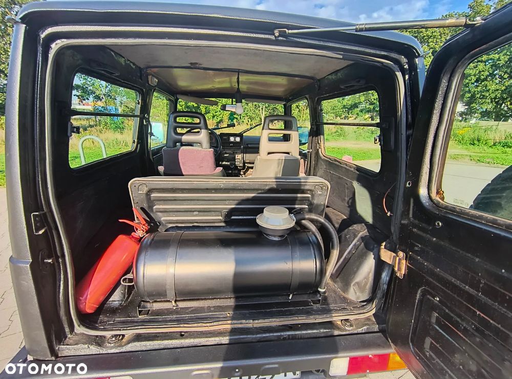 Suzuki Samurai 1.3 JX Canvas Top - 7