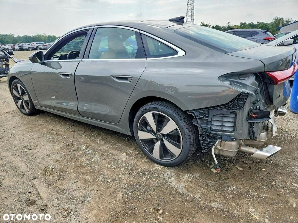 Audi A5 Limousine - 5