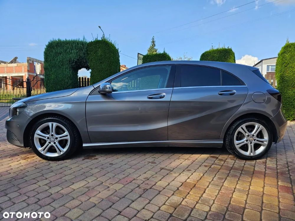 Mercedes-Benz Klasa A 180 (BlueEFFICIENCY) 7G-DCT Urban - 9