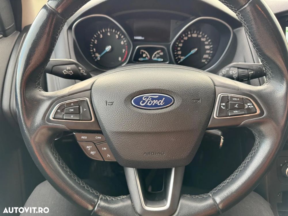 Ford Focus Turnier 1.0 EcoBoost Start-Stopp-System COOL&CONNECT - 4