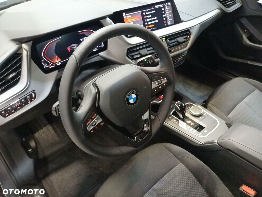 BMW Seria 1 - 12