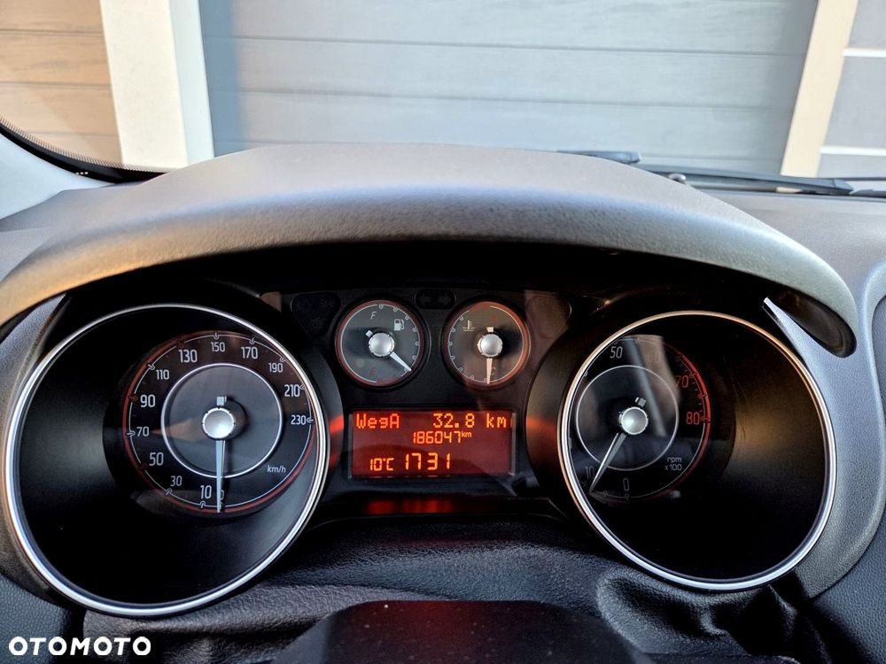 Fiat Punto Evo - 33