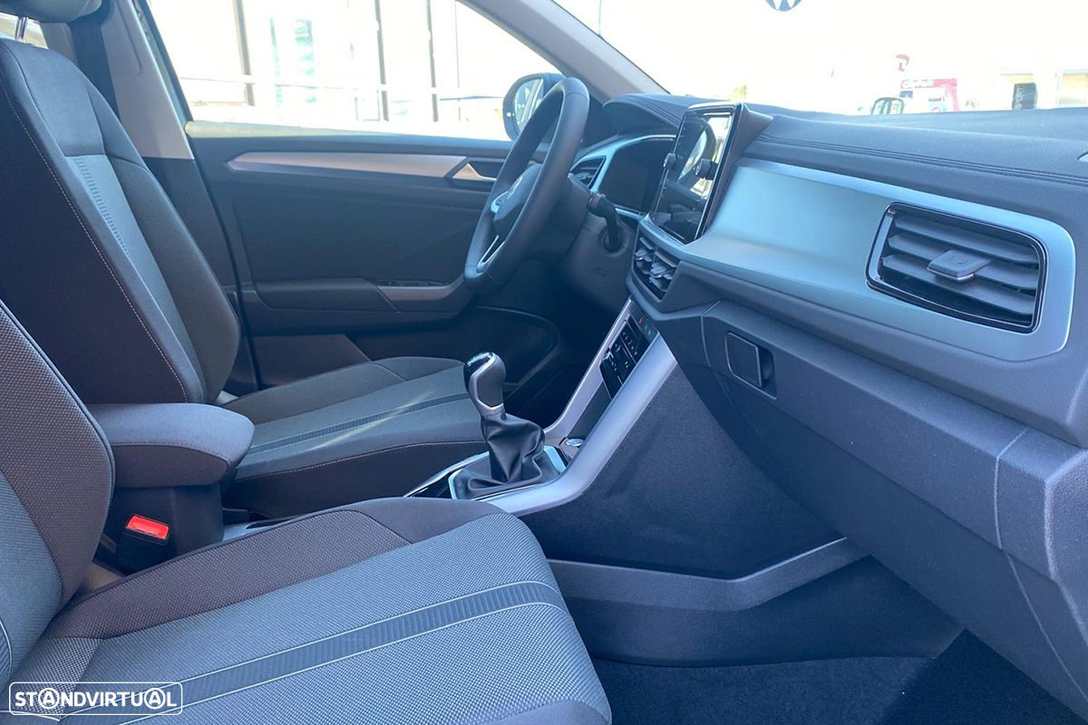 VW T-Roc 1.0 TSI Urban - 11