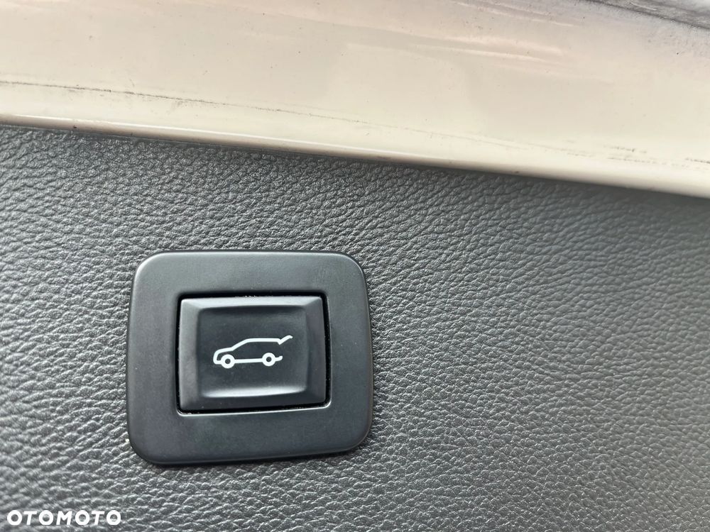 Opel Astra 1.4 Turbo Start/Stop Automatik Innovation - 14