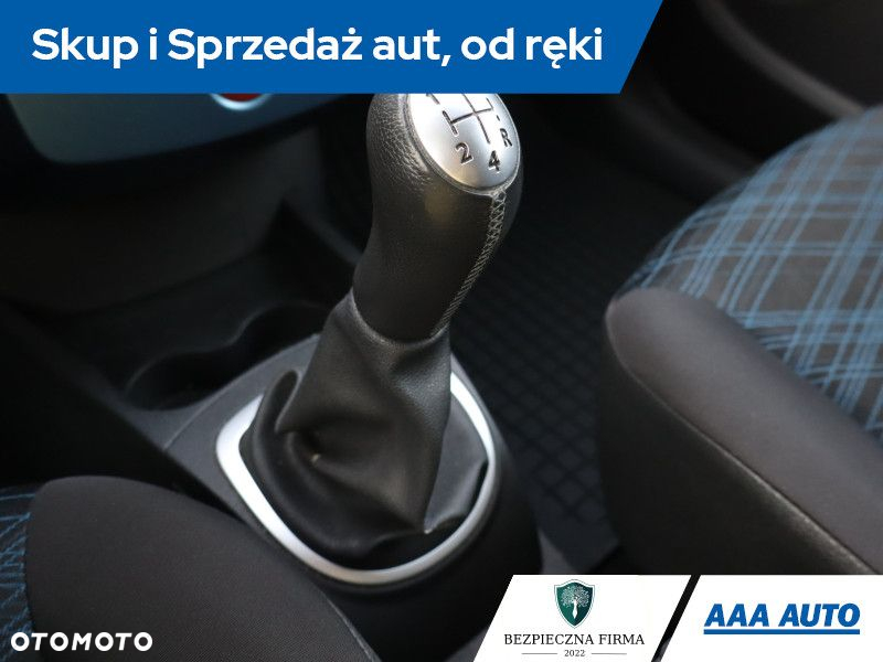 Renault Clio - 14