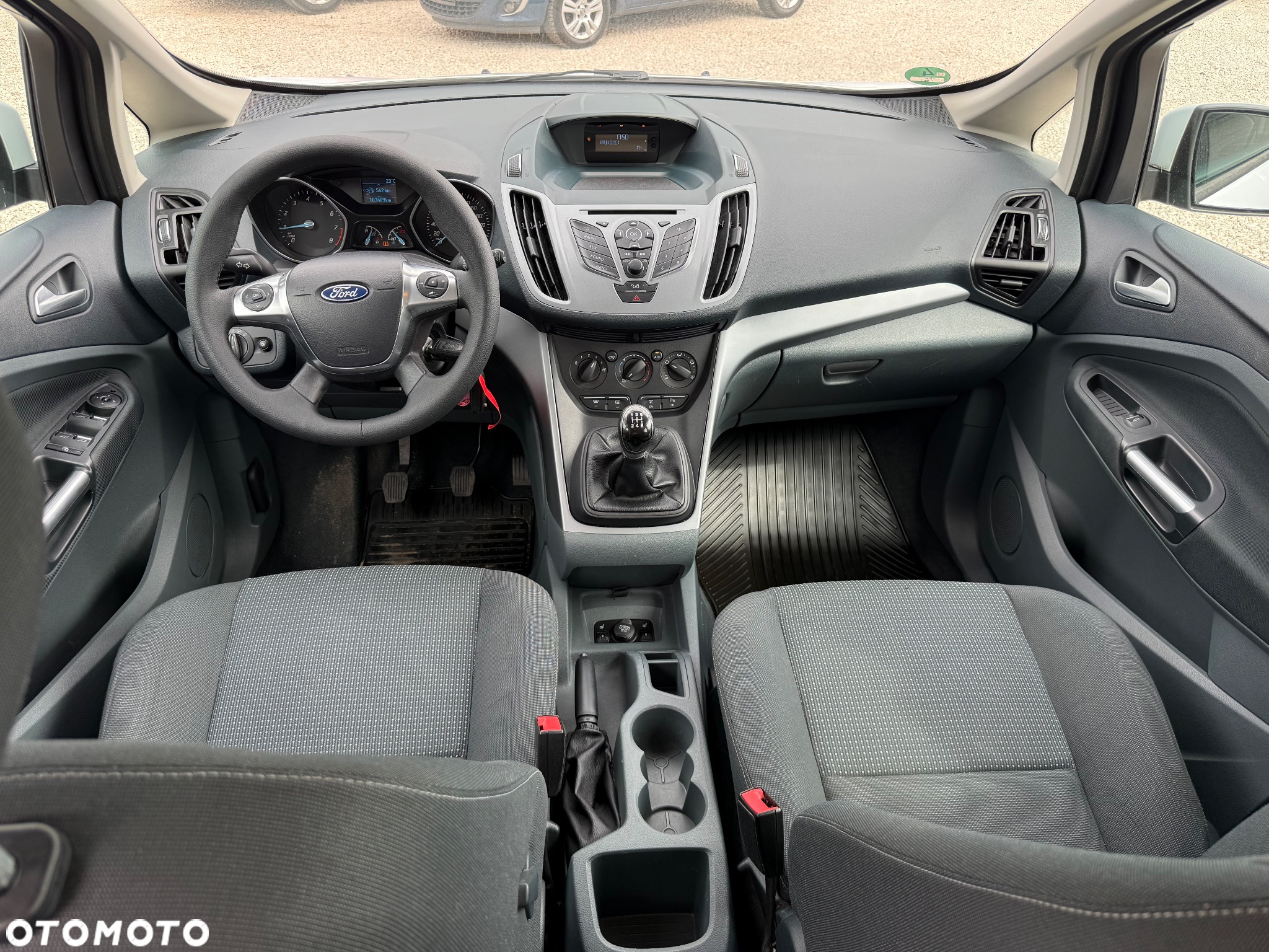 Ford Grand C-MAX 1.6 Titanium - 32