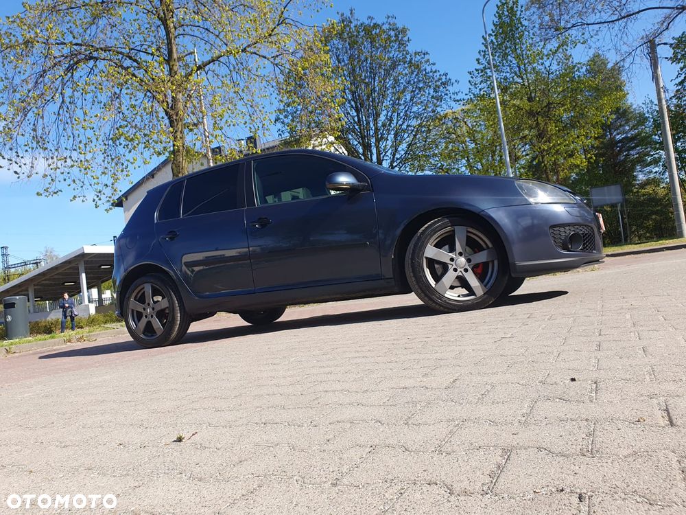 Volkswagen Golf 1.9 TDI GT Sport - 32