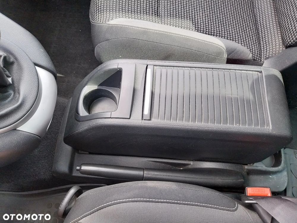 Peugeot Partner 1.6 BlueHDi Outdoor S&S - 14