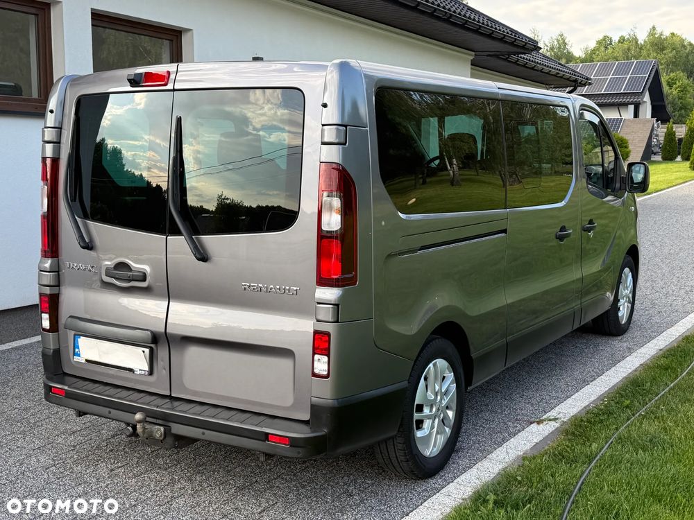 Renault Trafic - 15