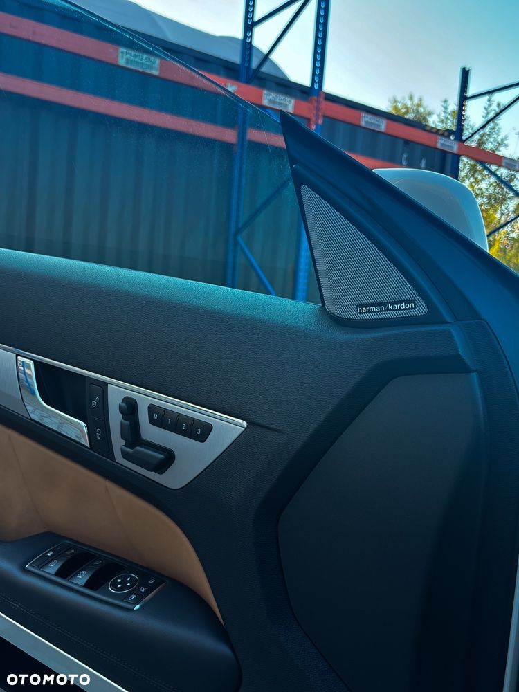 Mercedes-Benz Klasa E 500 BlueEffICIENCY - 26