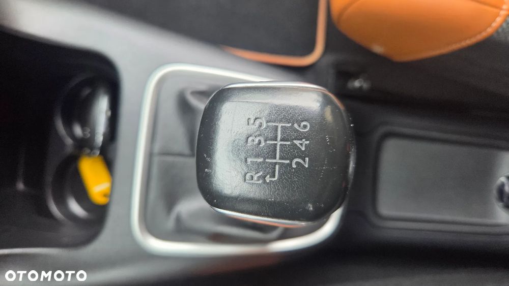 Citroën C3 1.5 BlueHDi Shine S&S - 17