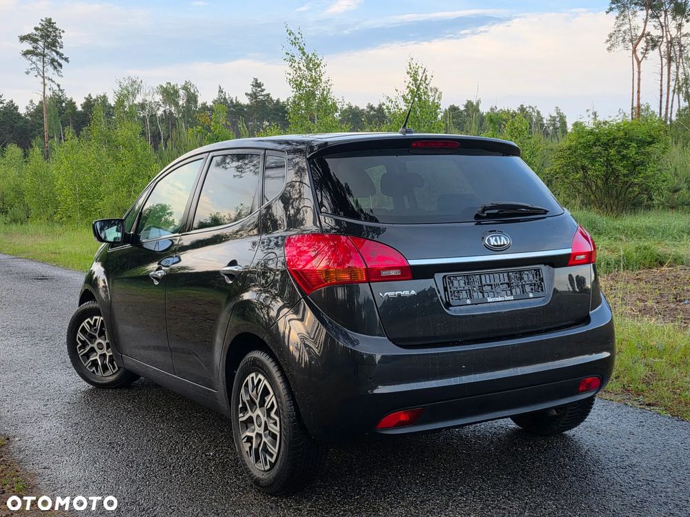 Kia Venga 1.6 CVVT Automatik Dream-Team Edition - 16