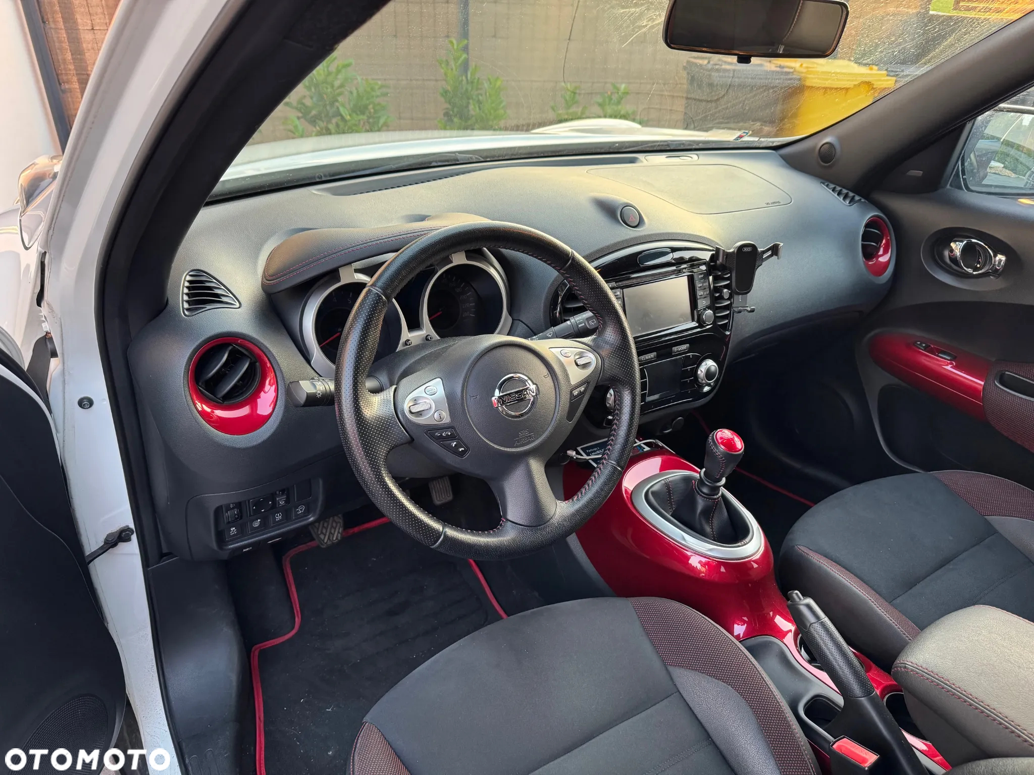 Nissan Juke 1.2 DIG-T Tekna EU6 - 10