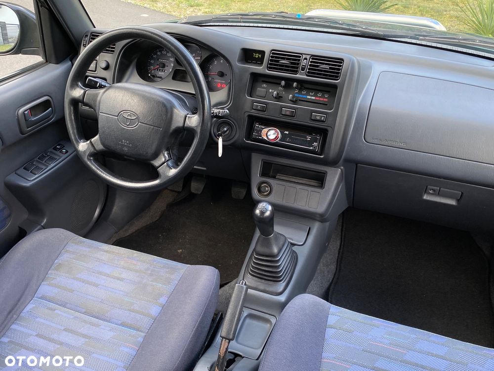 Toyota RAV4 2.0 VVT-i 4x4 - 7