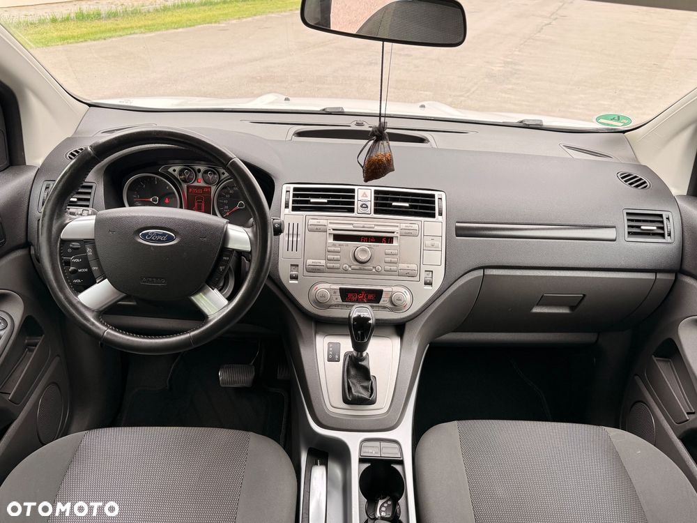 Ford Kuga 2.0 TDCi 4WD Titanium Plus - 27