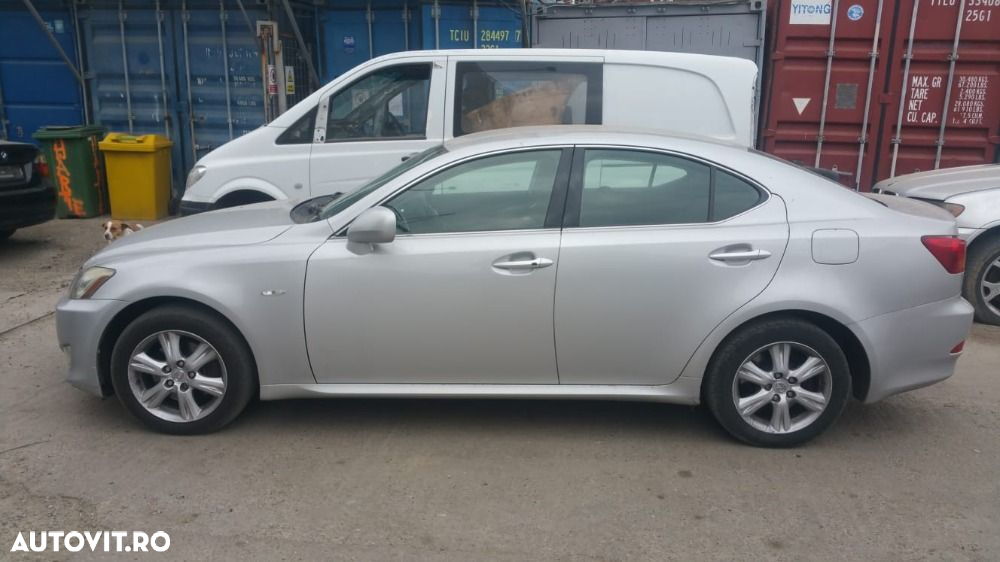Dezmembrari  Lexus IS 2 (GSE2, ALE2, USE2)  2005  > 2015 220d (ALE20) - 4