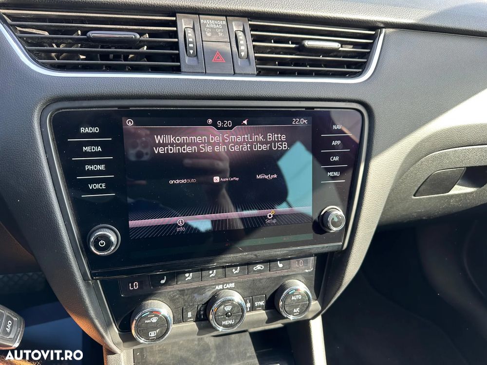 Skoda Octavia Combi 2.0 TDI DSG Style - 9