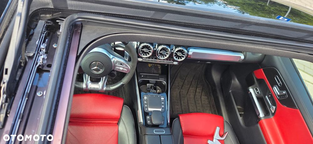 Mercedes-Benz GLB AMG 35 4-Matic - 25