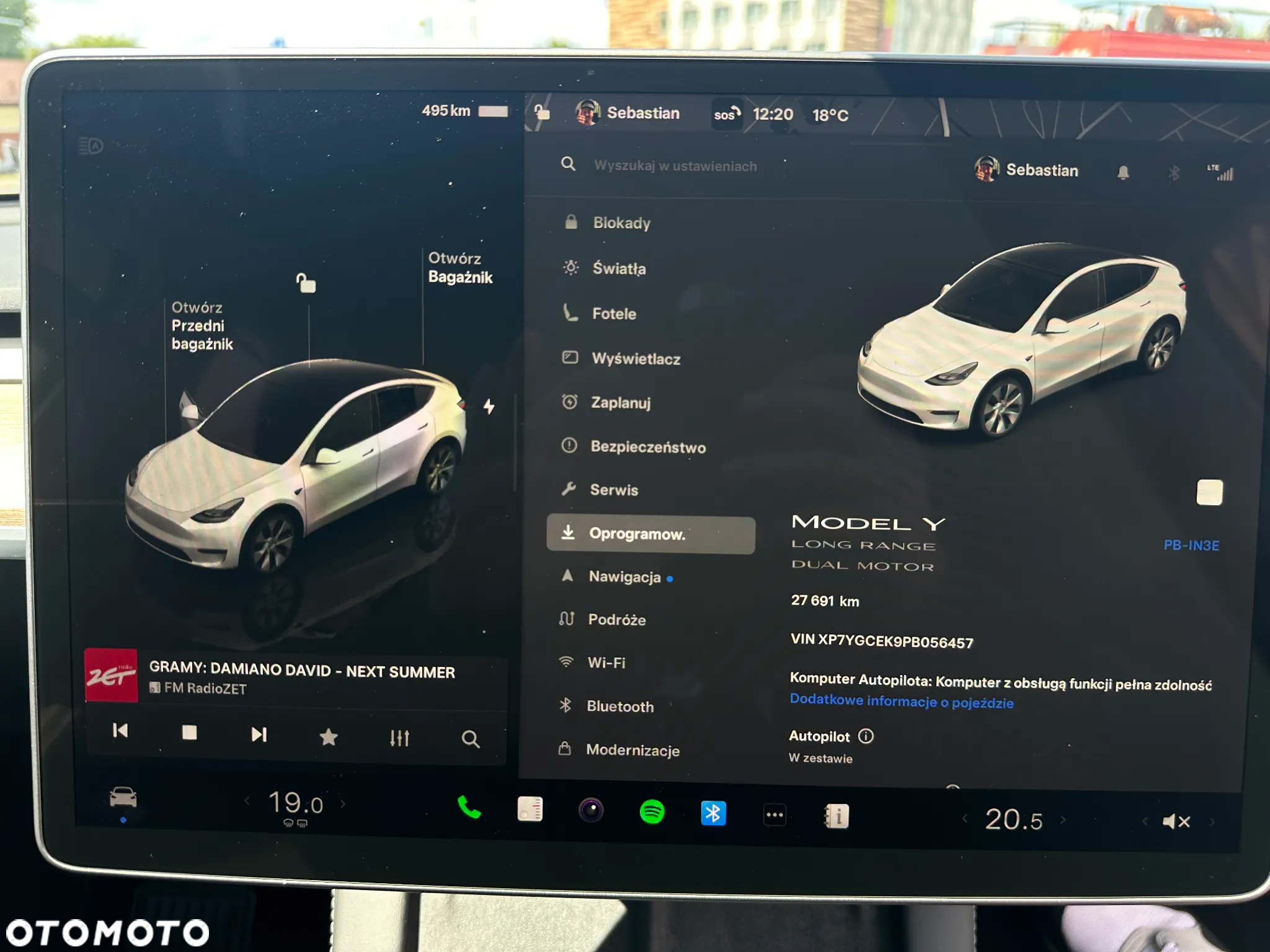 Tesla Y Long Range AWD - 19