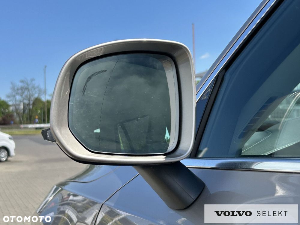 Volvo XC 90 - 12