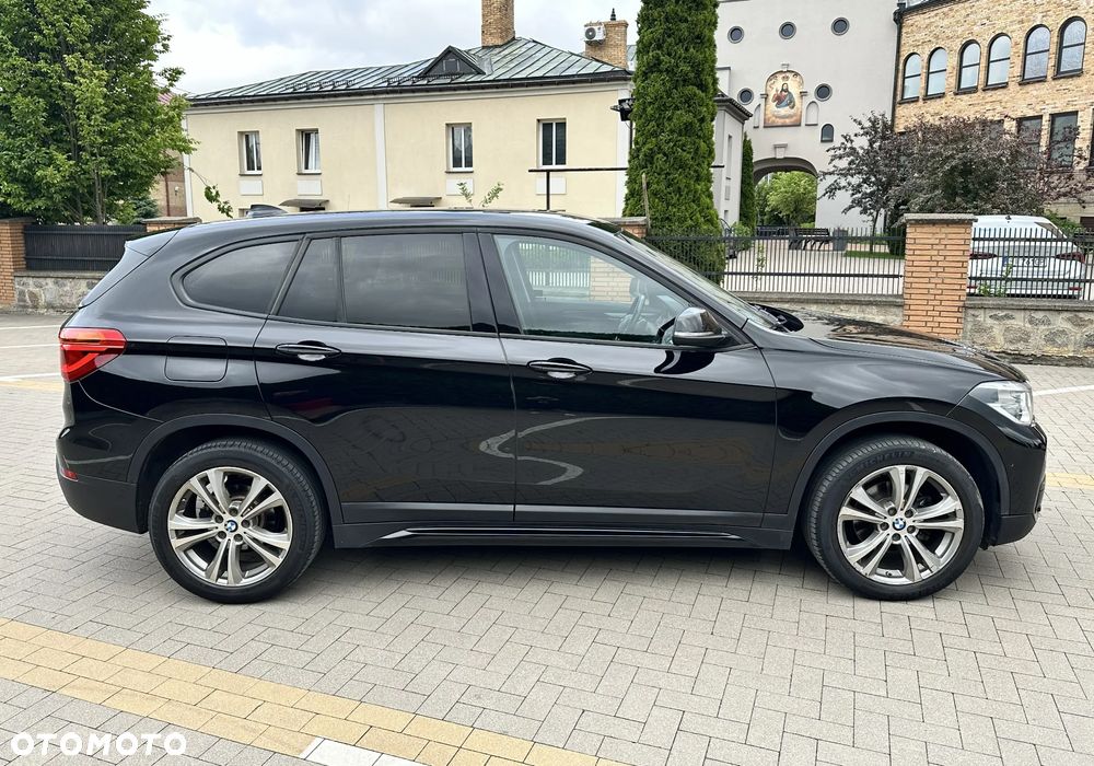 BMW X1 xDrive18d Sport Line - 34